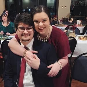 Meet your Posher, Chloe